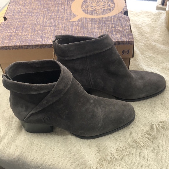 Born ABBE, dark gray suede, size 8, NWT - Picture 2 of 7